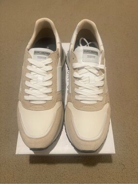 Kurt Geiger Men's Cream & White Sneakers